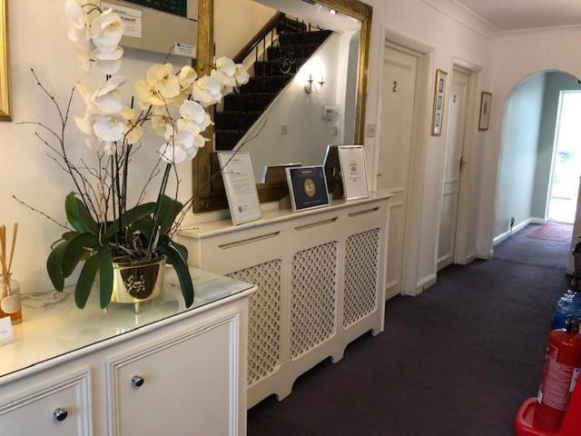 Elizabeth House Hotel 브랙넬 외부 사진